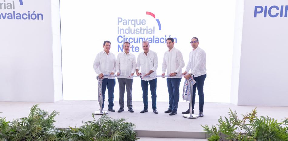 Abinader encabeza la inauguración del Parque Industrial Circunvalación Norte en Santiago